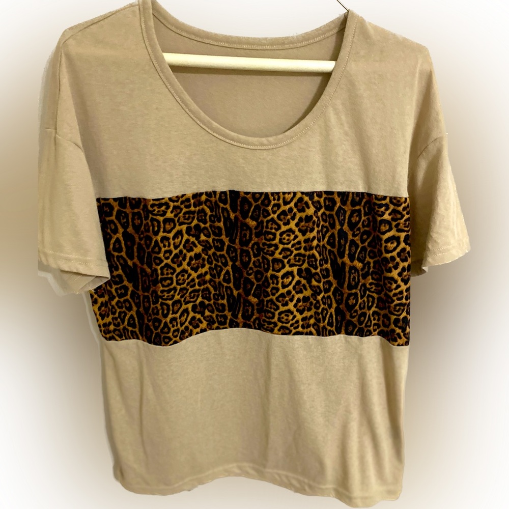 Simple Tee